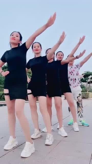 娱乐吃瓜女女